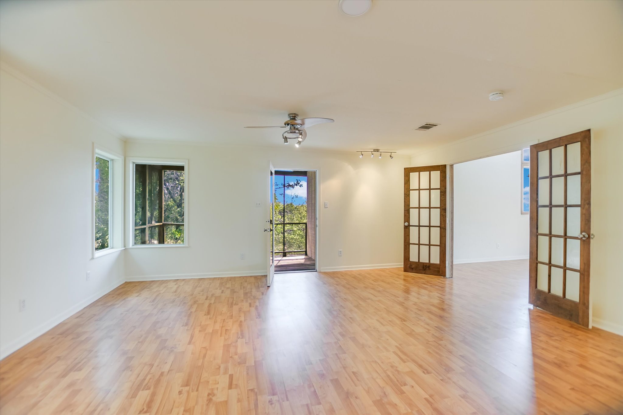 Wimberley, Texas, 78676, United States, 3 Bedrooms Bedrooms, ,3 BathroomsBathrooms,Residential,For Sale,1984414