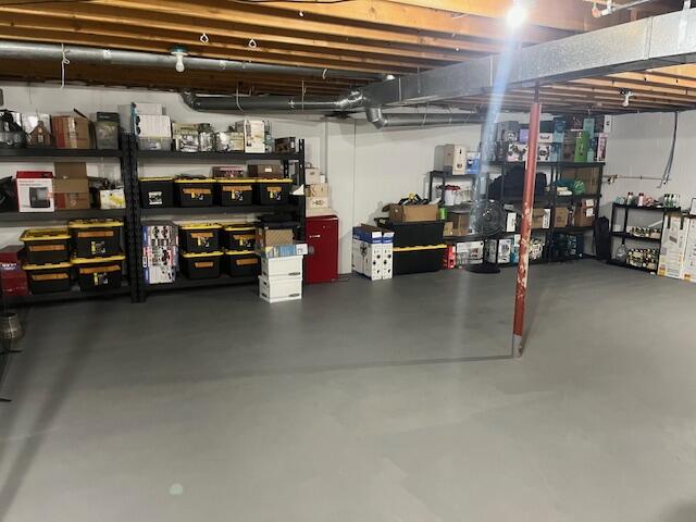 Branch, Michigan, 49402, United States, 5 Bedrooms Bedrooms, ,4 BathroomsBathrooms,Residential,For Sale,1986273