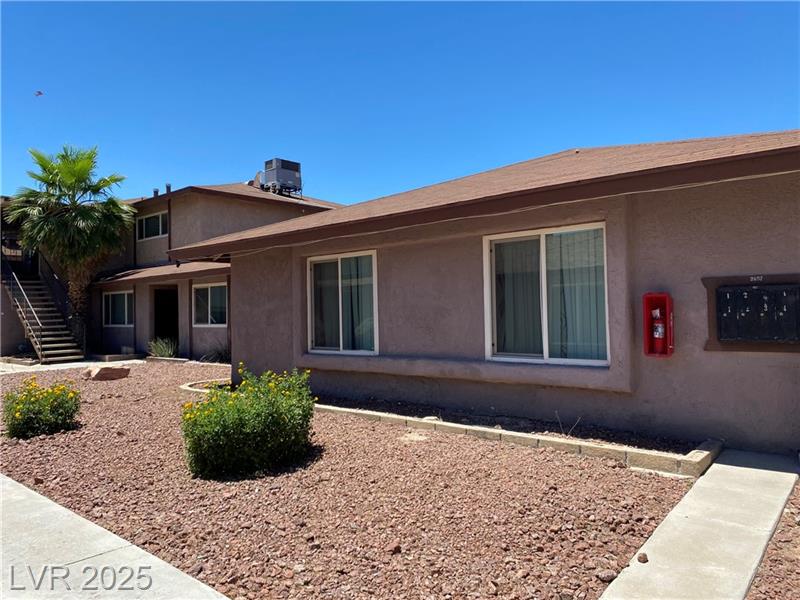 Las Vegas, Nevada, 89121, United States, 9 Bedrooms Bedrooms, ,5 BathroomsBathrooms,Residential,For Sale,1861390