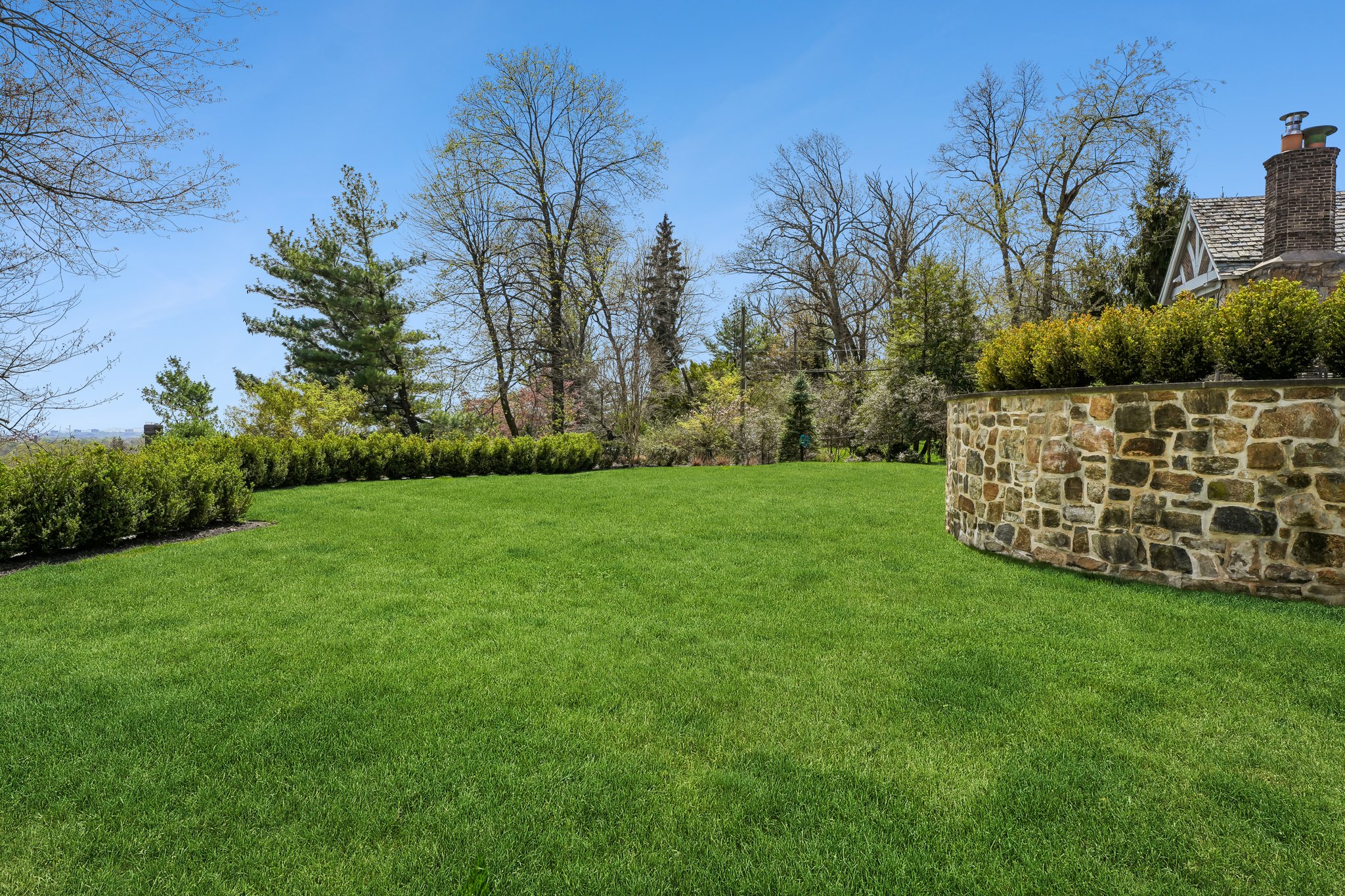  Extraordinary Montclair Estate Exclusively Offered. - 物件實景