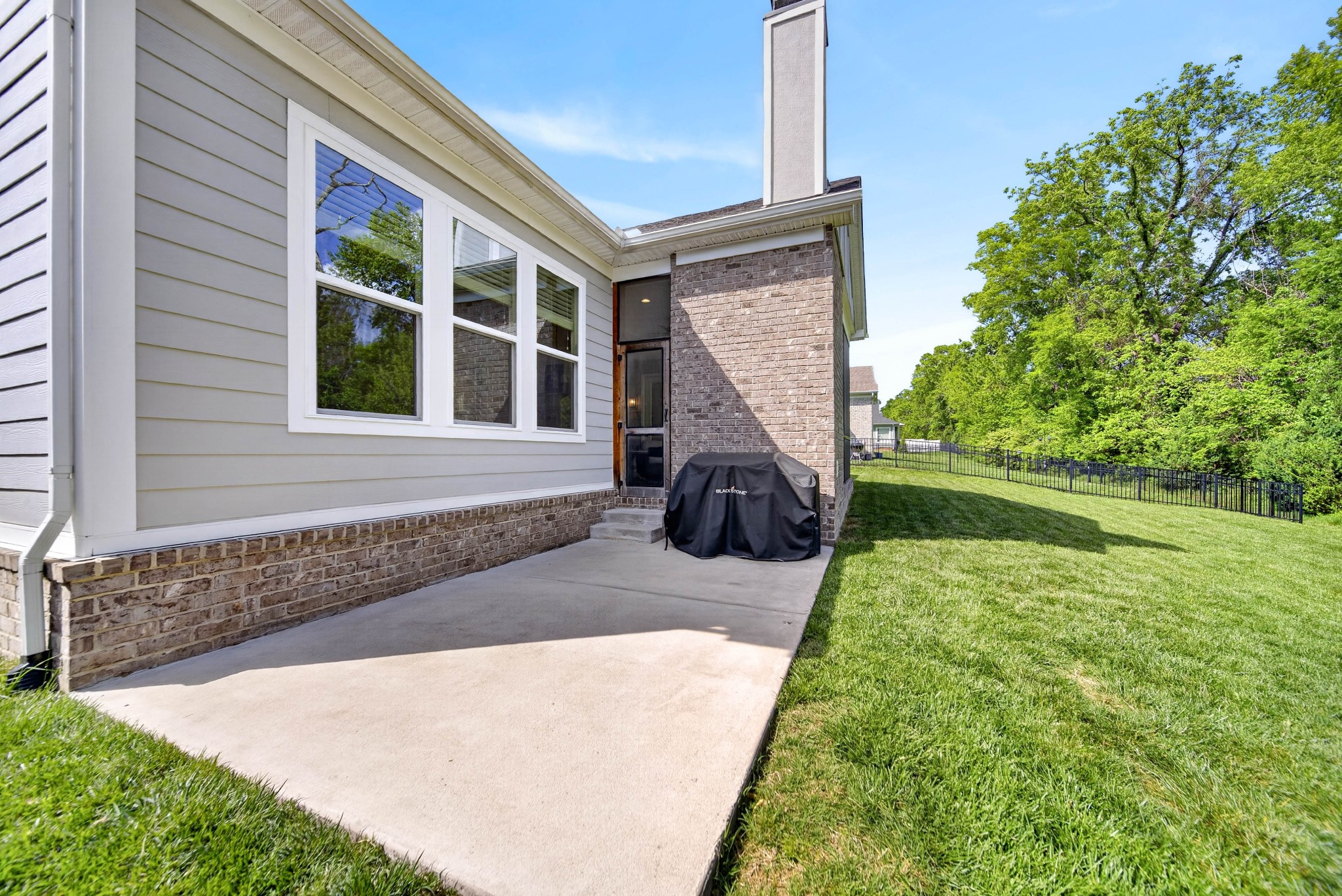  140 Ashington Cir, Hendersonville, TN, 37075 - 物件實景