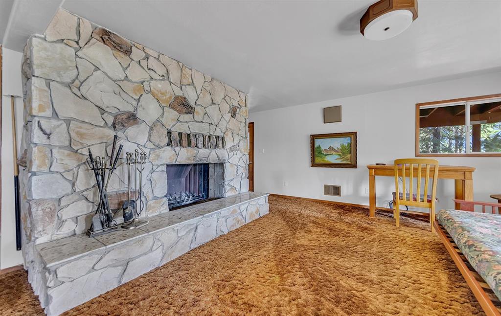 Lake Almanor Country Club, California, 96137, United States, 4 Bedrooms Bedrooms, ,2 BathroomsBathrooms,Residential,For Sale,1868629