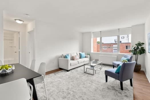 Newton, Massachusetts, 02467, United States, 1 Bedroom Bedrooms, ,1 BathroomBathrooms,Residential,For Sale,1911739