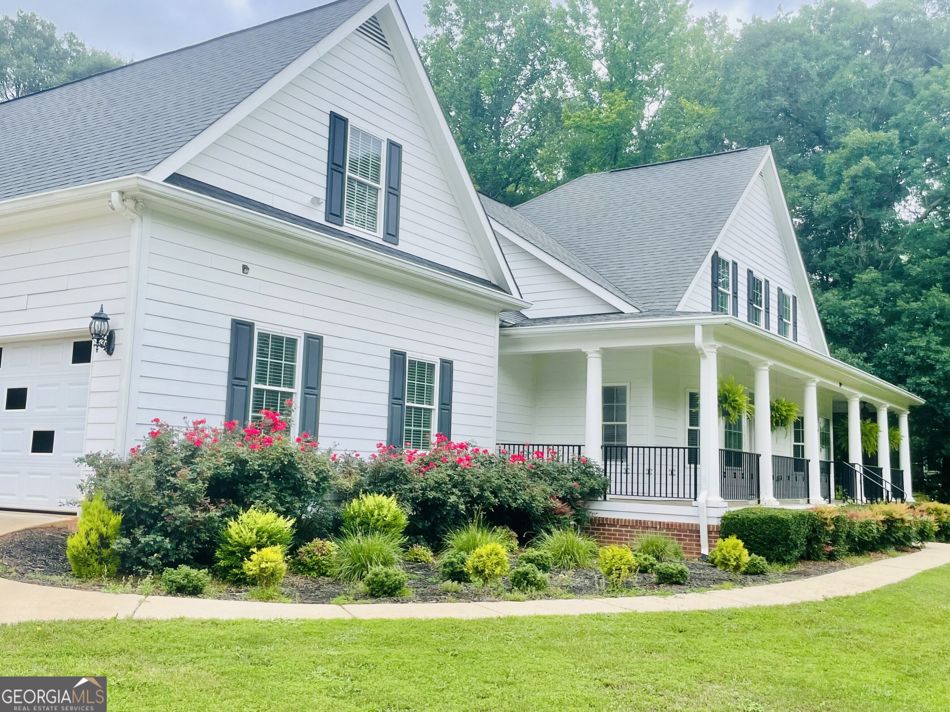 Winterville, Georgia, 30683, United States, 3 Bedrooms Bedrooms, ,4 BathroomsBathrooms,Residential,For Sale,1846585