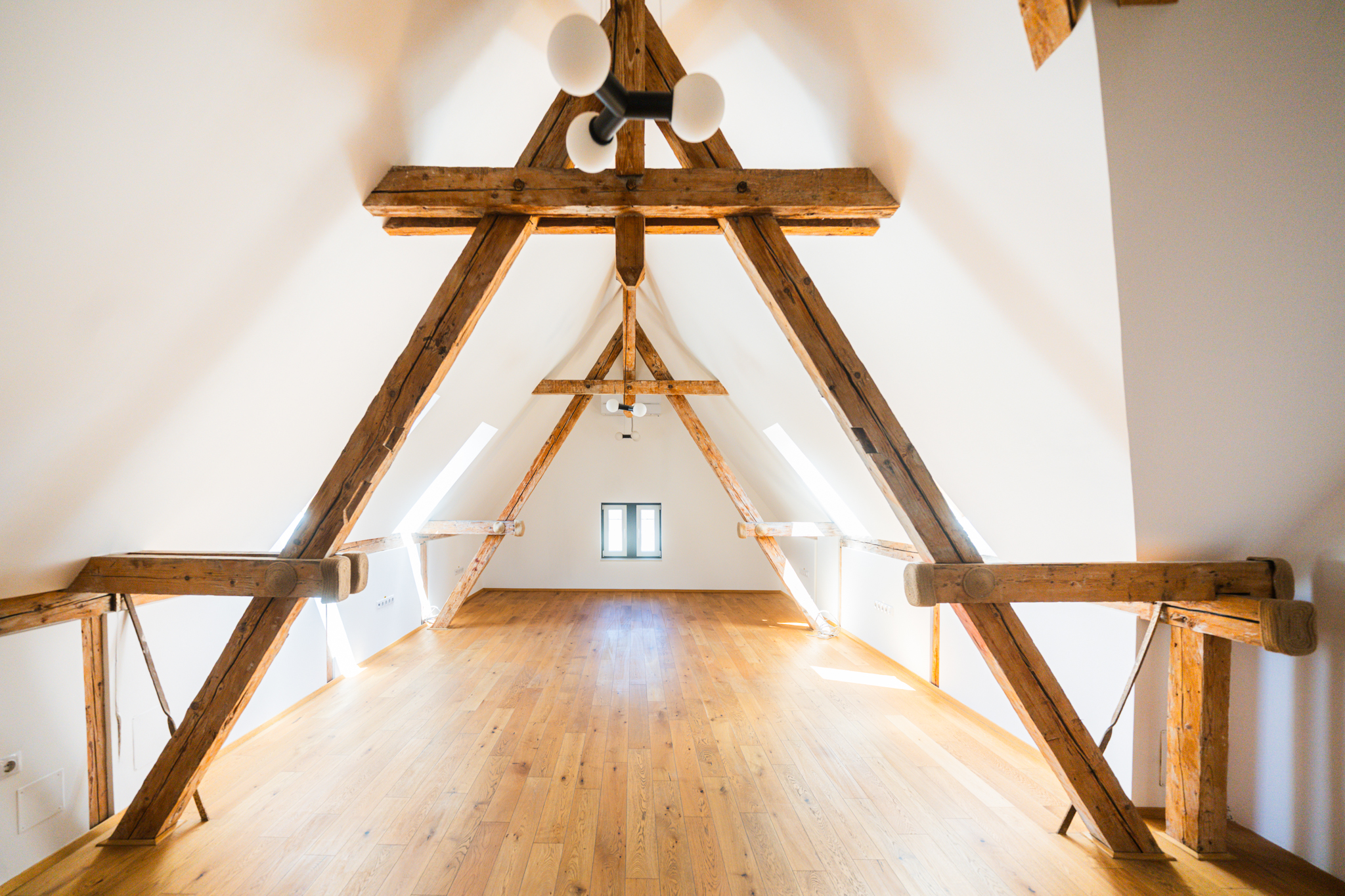  Historic Villa with Garden and Courtyard in Central Sibiu - 物件實景