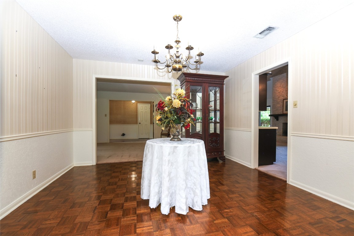 Round Rock, Texas, 78681, United States, 3 Bedrooms Bedrooms, ,2 BathroomsBathrooms,Residential,For Sale,1912251
