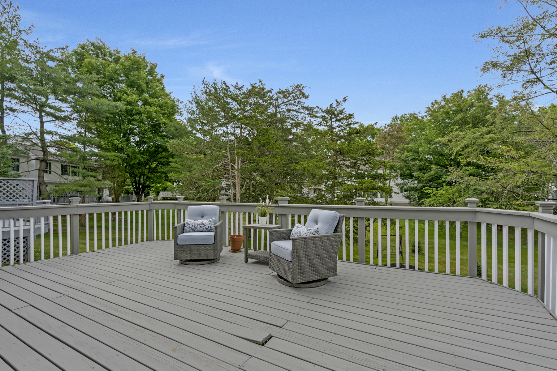  ?Spring Ridge? Well Maintained and Updated Half Duplex - 物件實景