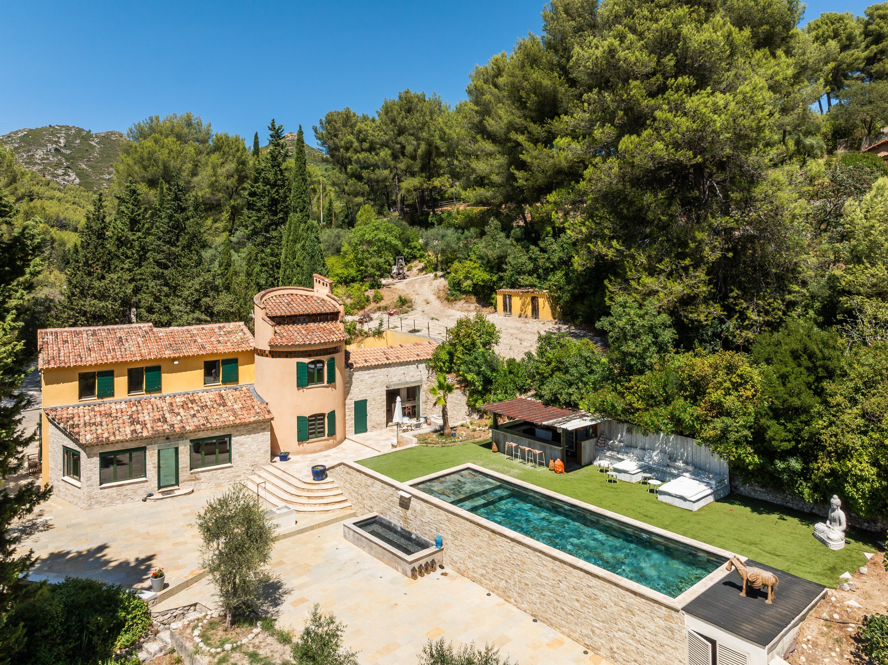  La Treille, near Allauch – Family Property Set on 1.5 Hectares - 物件實景
