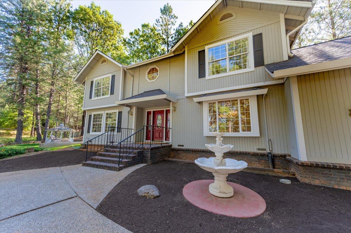 Grass Valley, California, 95949, United States, 3 Bedrooms Bedrooms, ,3 BathroomsBathrooms,Residential,For Sale,1958208