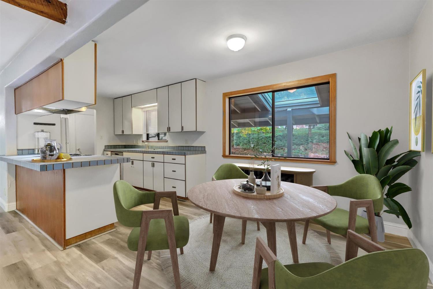 Nevada City, California, 95959, United States, 3 Bedrooms Bedrooms, ,2 BathroomsBathrooms,Residential,For Sale,1992371