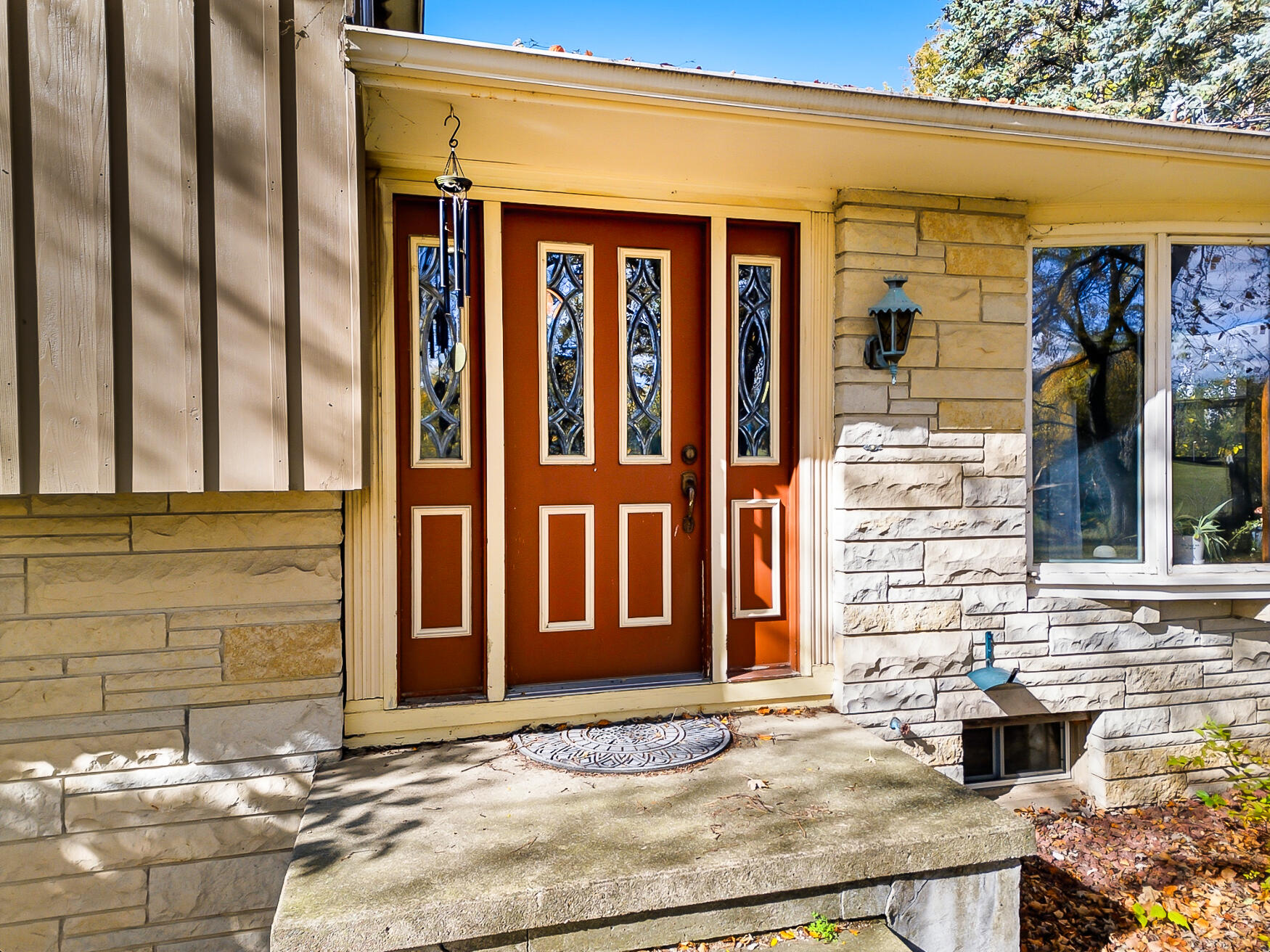 Jefferson, Wisconsin, 53549, United States, 4 Bedrooms Bedrooms, ,2 BathroomsBathrooms,Residential,For Sale,1973075