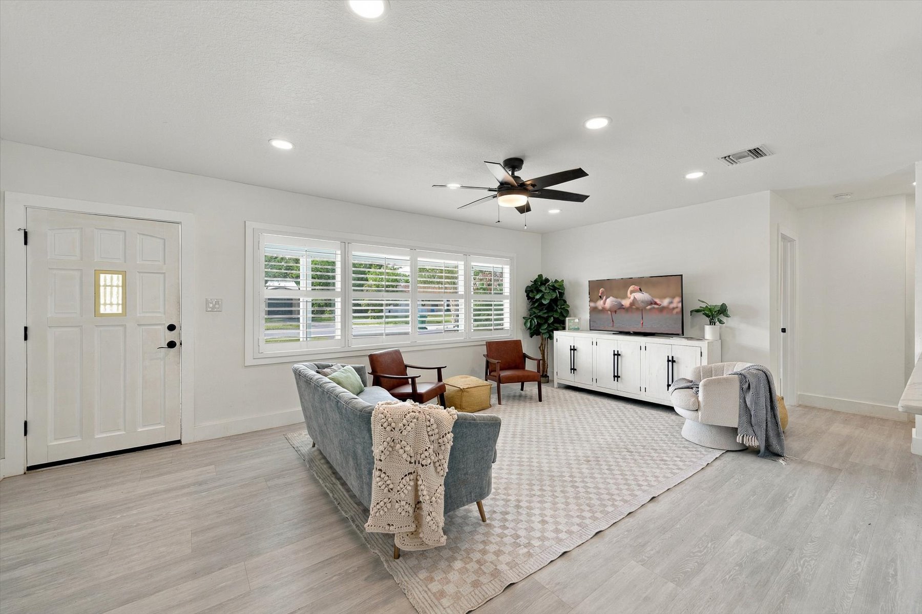 446 Coral Drive, Melbourne, FL, 32935 - 物件實景