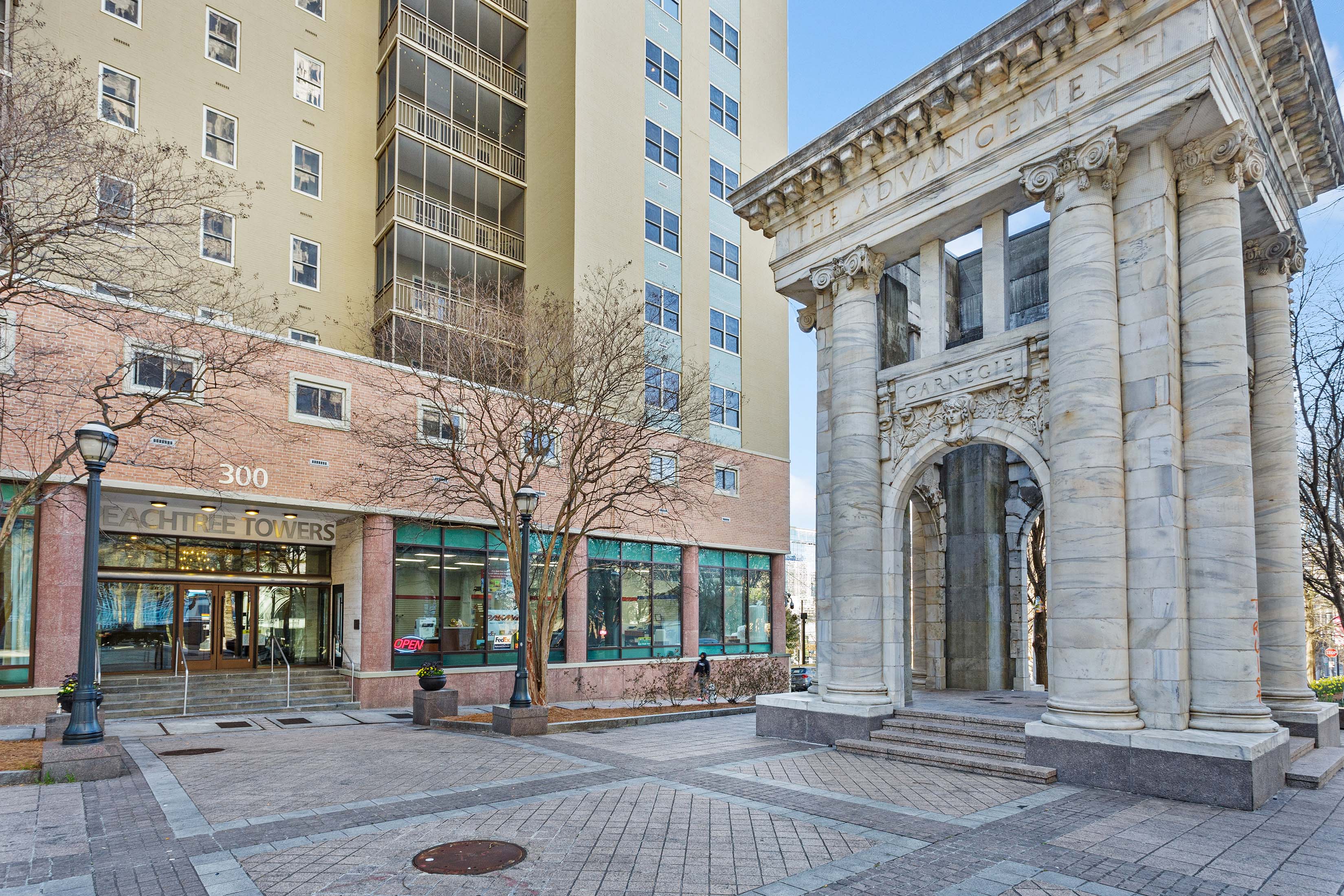  Live or Invest in the Heart of Atlanta — Furnished Condo with No Rental Limits - 物件實景