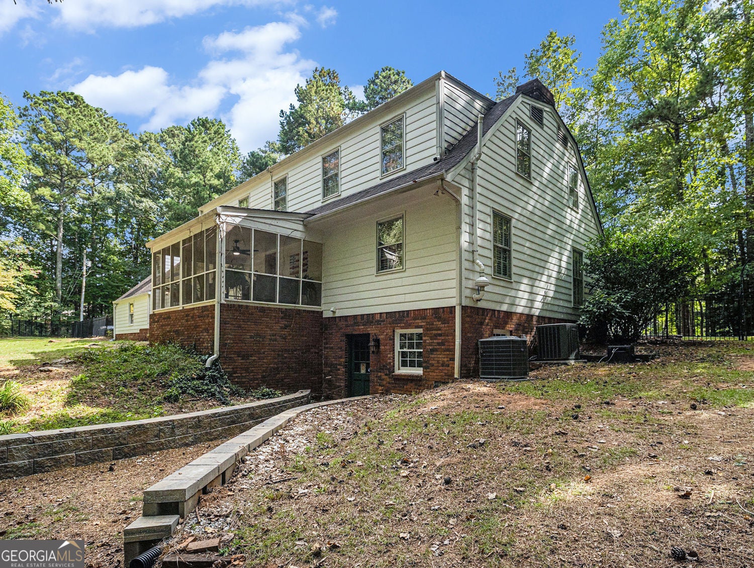 Monroe, Georgia, 30655, United States, 4 Bedrooms Bedrooms, ,3 BathroomsBathrooms,Residential,For Sale,1907991