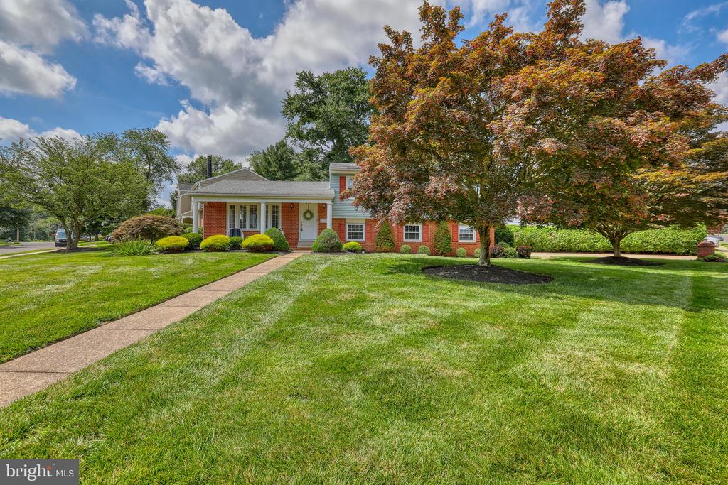 Morrisville, Pennsylvania, 19067, United States, 4 Bedrooms Bedrooms, ,3 BathroomsBathrooms,Residential,For Sale,1907545