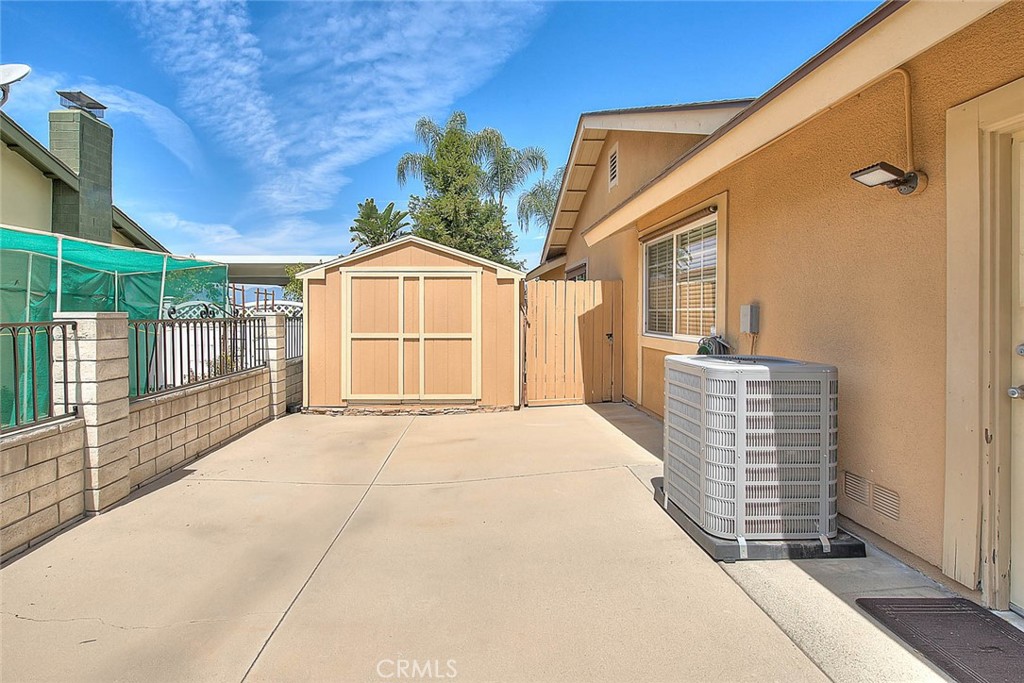 Loma Linda, California, 92354, United States, 4 Bedrooms Bedrooms, ,2 BathroomsBathrooms,Residential,For Sale,2007501