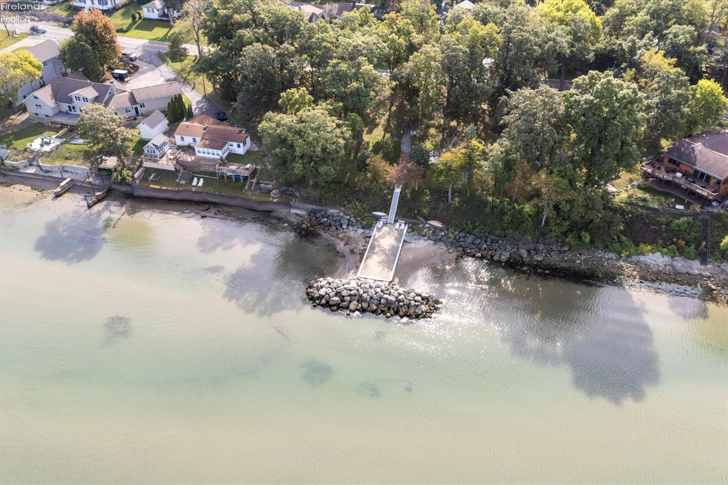 Port Clinton, Ohio, 43452, United States, 3 Bedrooms Bedrooms, ,3 BathroomsBathrooms,Residential,For Sale,1983148