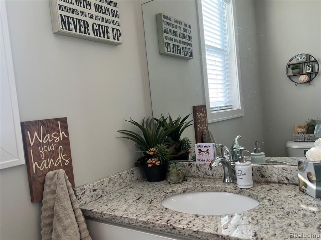 York Township, Michigan, 48176, United States, 4 Bedrooms Bedrooms, ,2 BathroomsBathrooms,Residential,For Sale,1988753