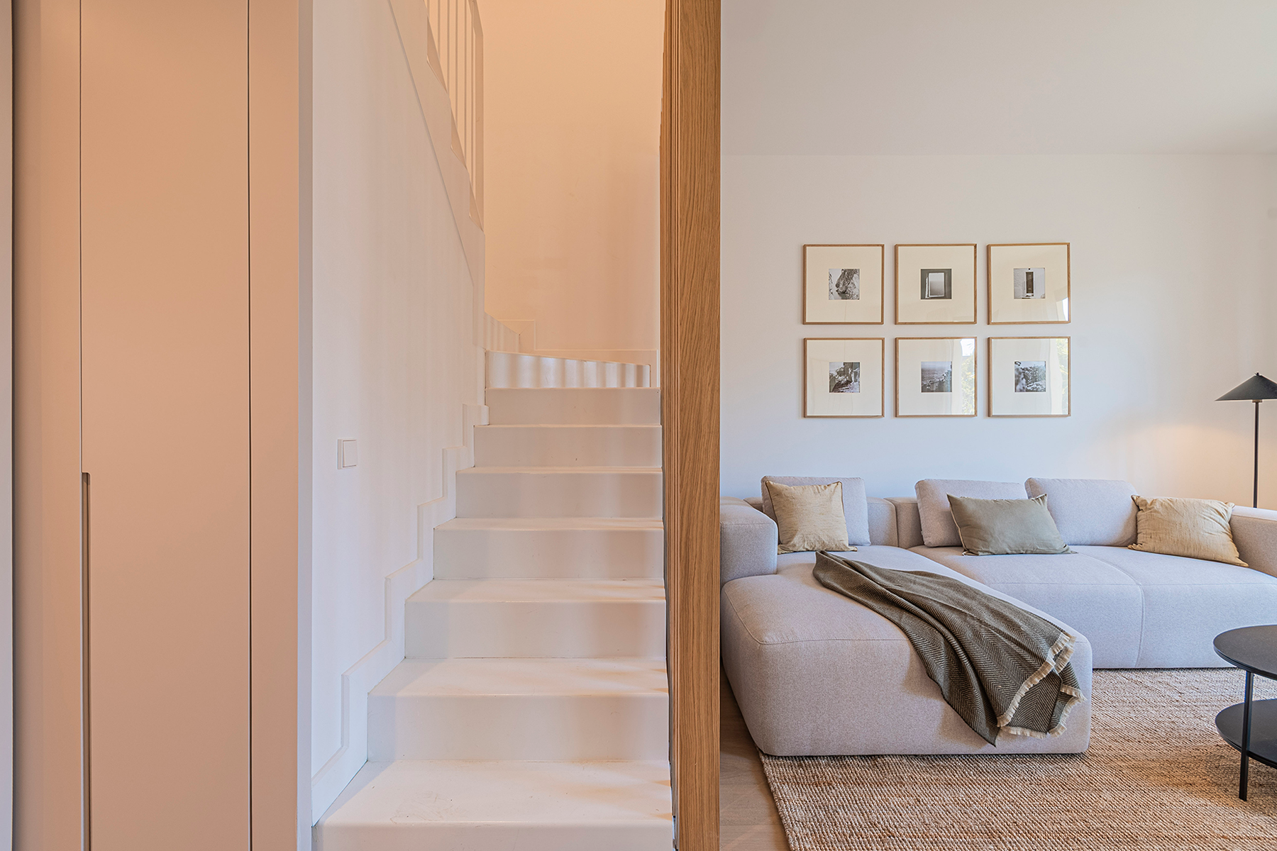  Newly constructed duplex penthouse near the beach - 物件實景