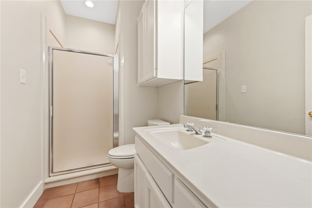 Franklin, Texas, 77856, United States, 4 Bedrooms Bedrooms, ,3 BathroomsBathrooms,Residential,For Sale,2005456