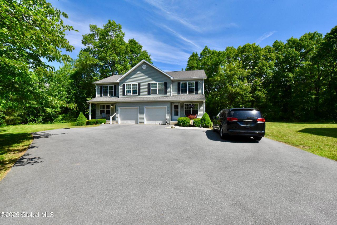 Halfmoon, New York, 12065, United States, 6 Bedrooms Bedrooms, ,6 BathroomsBathrooms,Residential,For Sale,1840061