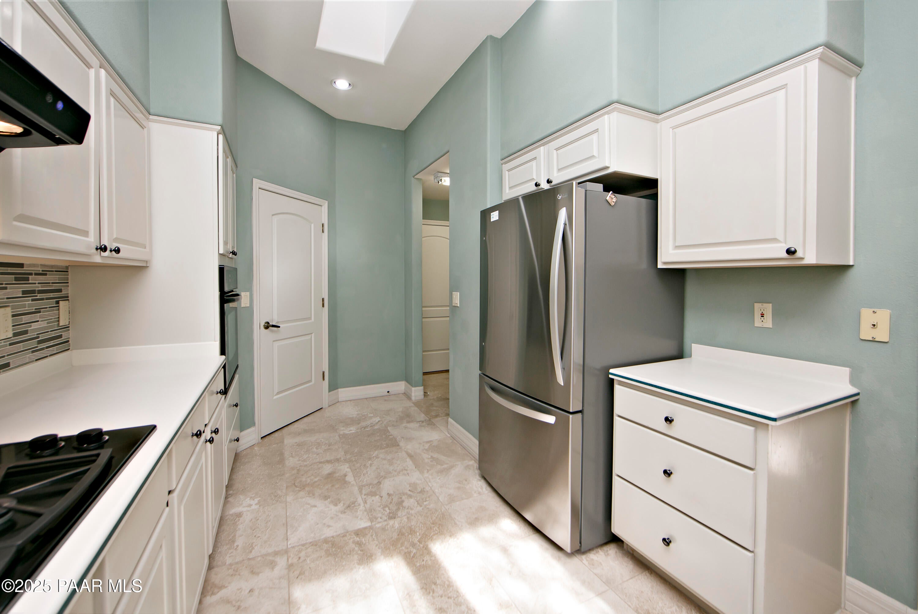 Prescott, Arizona, 86303, United States, 2 Bedrooms Bedrooms, ,2 BathroomsBathrooms,Residential,For Sale,1988042