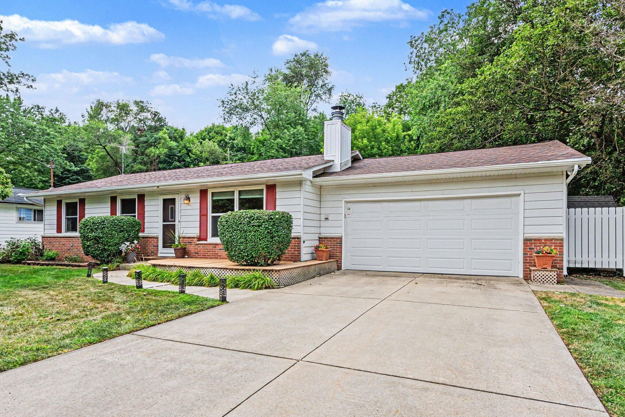 Cherry Hill St, Kalamazoo, MI 49006