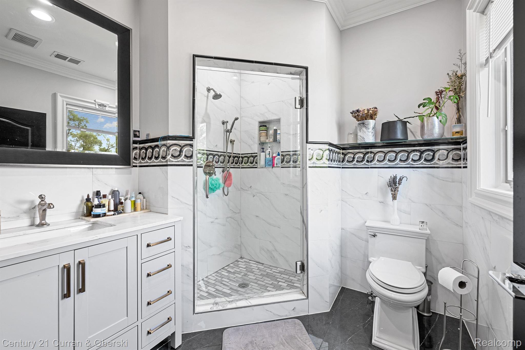 Northville Twp, Michigan, 48168, United States, 7 Bedrooms Bedrooms, ,10 BathroomsBathrooms,Residential,For Sale,1978218