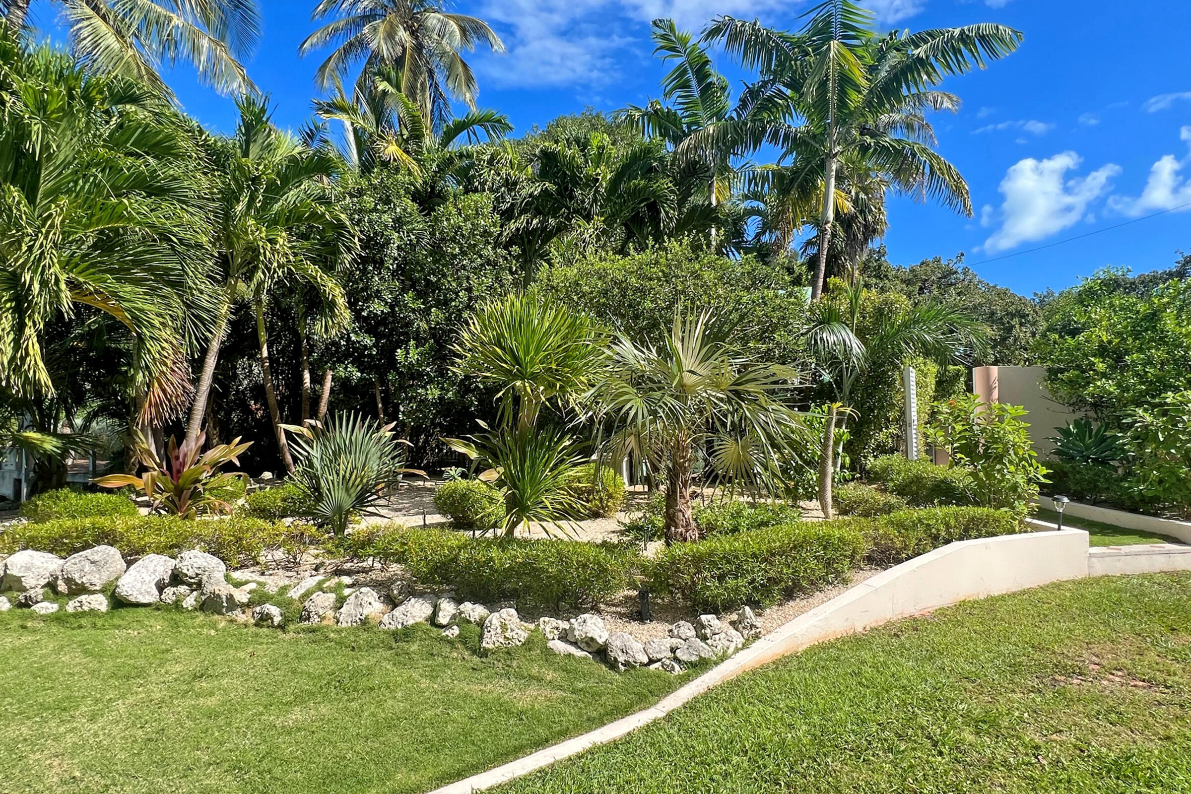 Islamorada, Florida, 33036, United States, 3 Bedrooms Bedrooms, ,3 BathroomsBathrooms,Residential,For Sale,1857577
