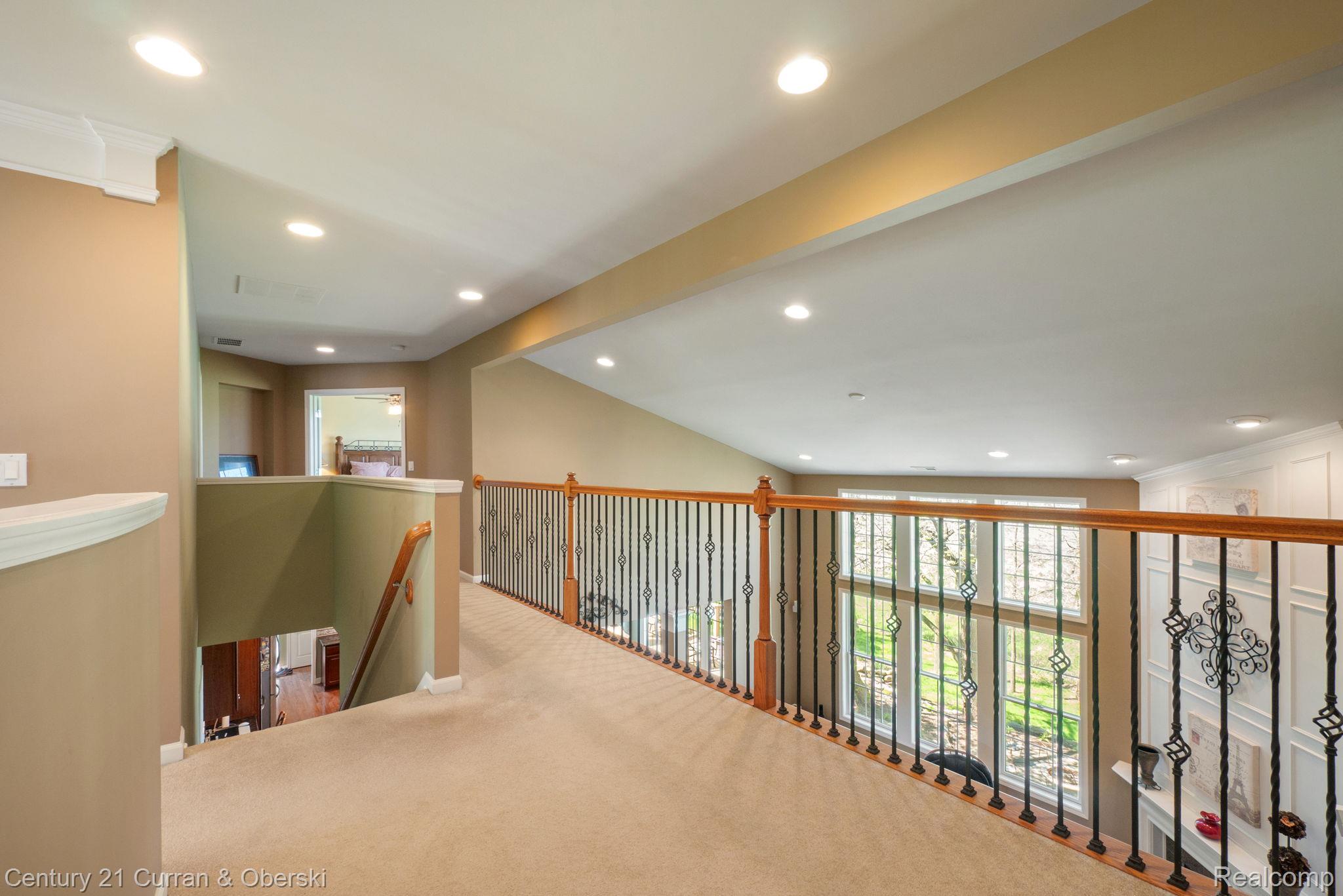 Northville, Michigan, 48168, United States, 5 Bedrooms Bedrooms, ,6 BathroomsBathrooms,Residential,For Sale,2048857