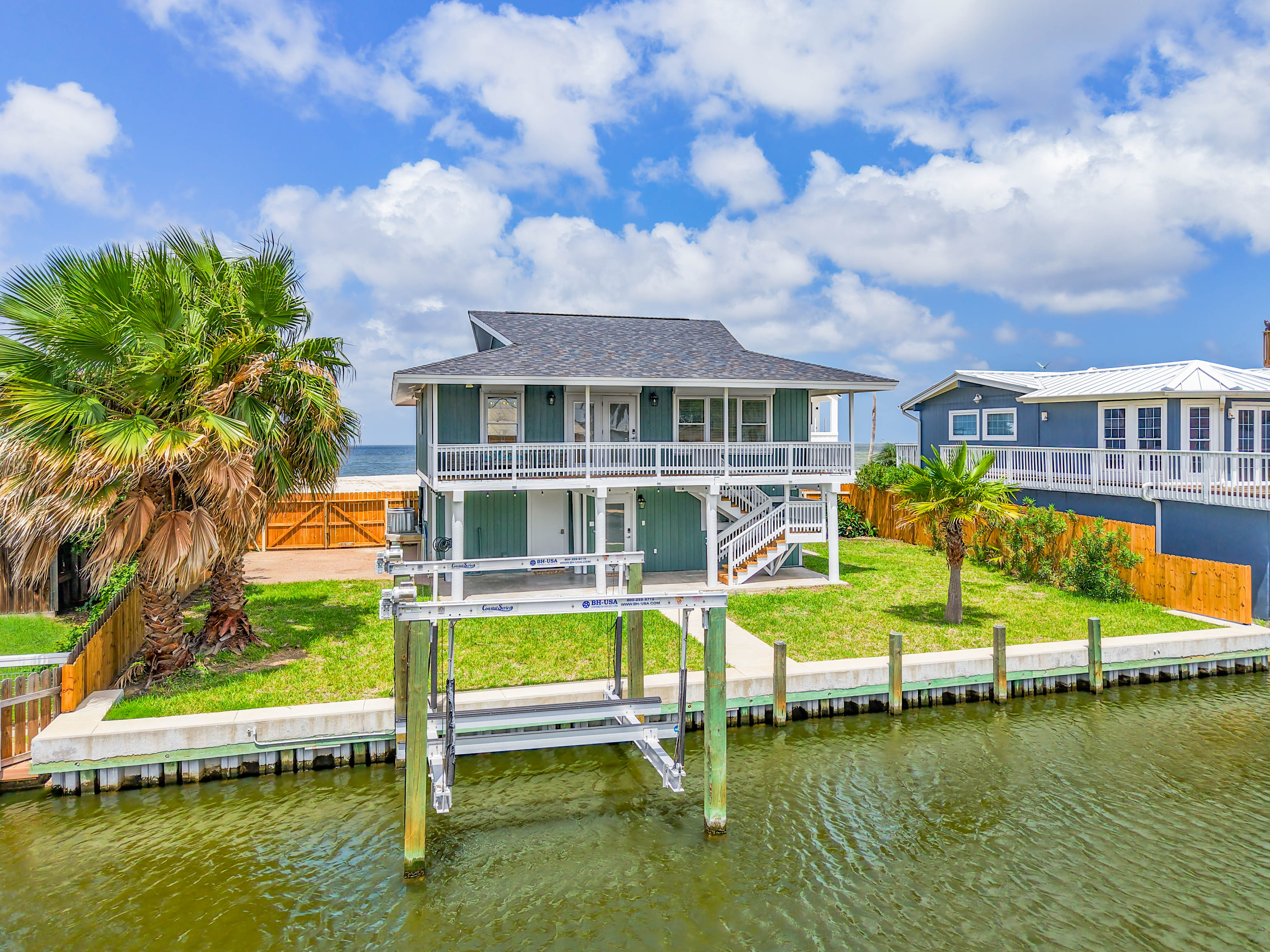 1855 Bay Shore Drive 