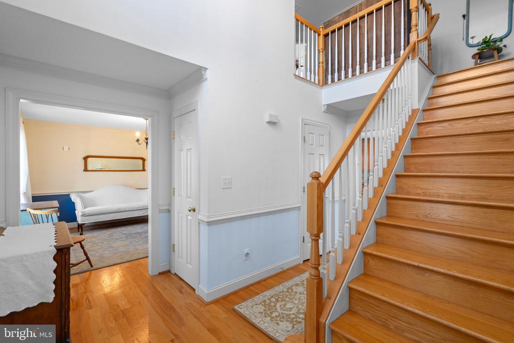 Gore, Virginia, 22637, United States, 4 Bedrooms Bedrooms, ,4 BathroomsBathrooms,Residential,For Sale,1987916