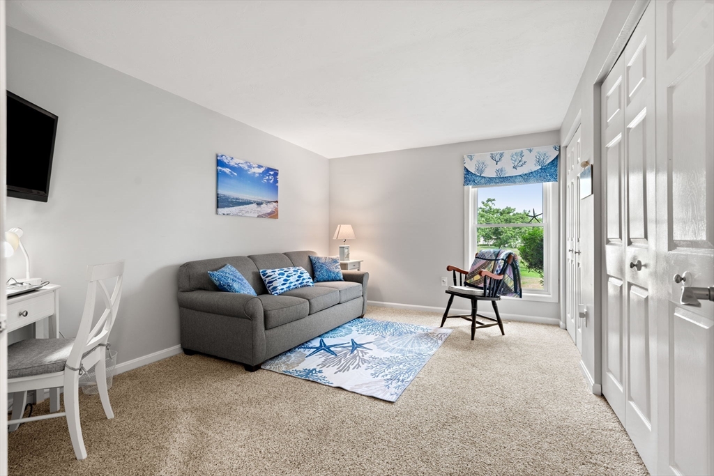 Plymouth, Massachusetts, 02360, United States, 2 Bedrooms Bedrooms, ,2 BathroomsBathrooms,Residential,For Sale,1917487