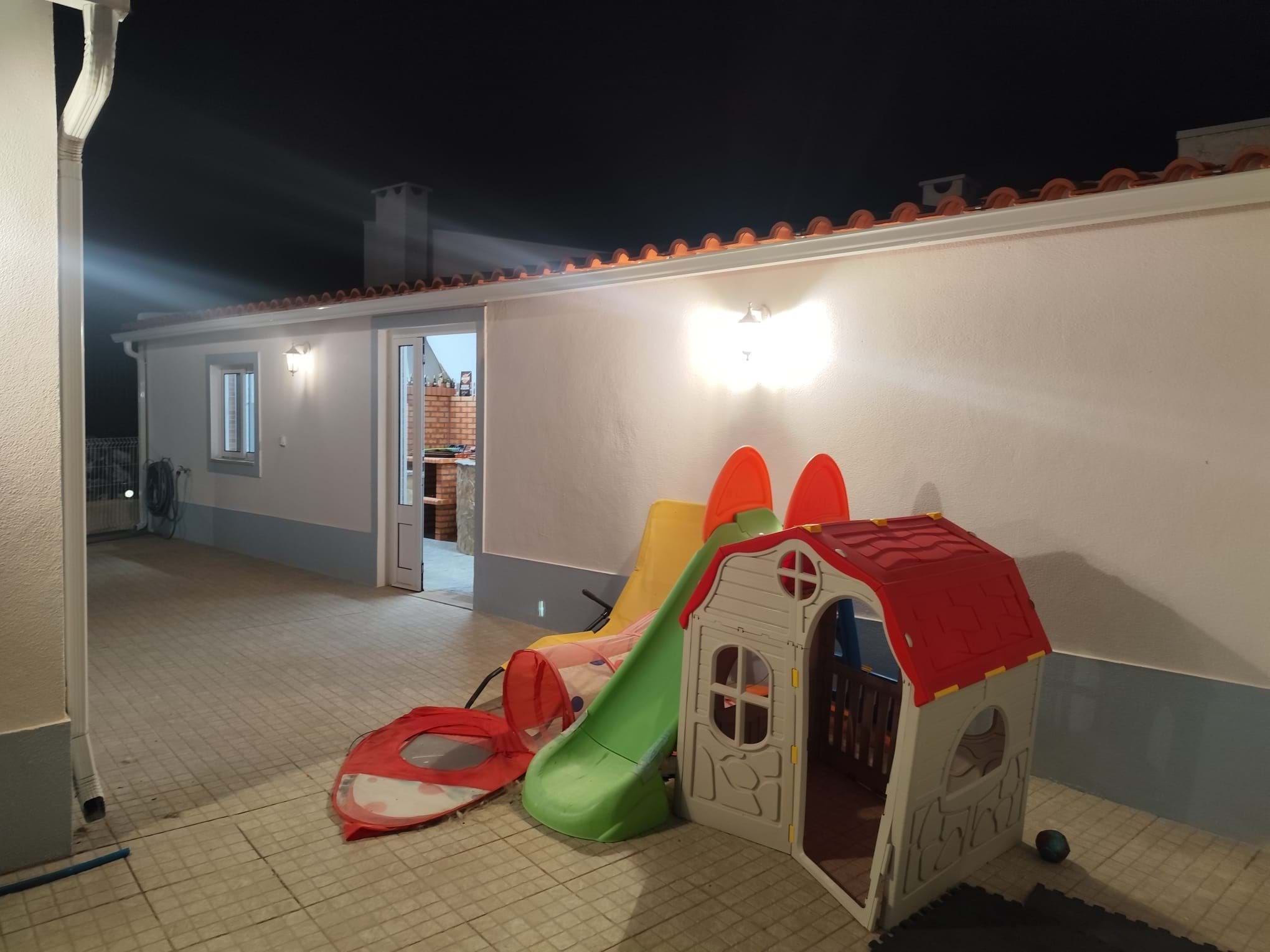 Montijo, Setúbal, 2870-680, PT, 11 Bedrooms Bedrooms, ,3 BathroomsBathrooms,Residential,For Sale,1699179