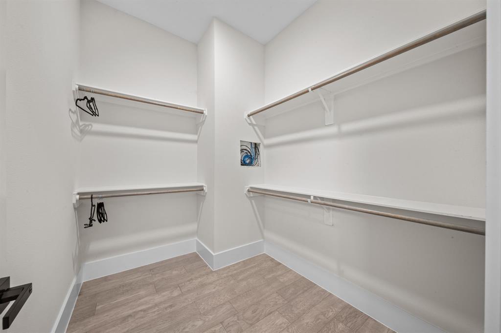 Houston, Texas, 77007, United States, 3 Bedrooms Bedrooms, ,4 BathroomsBathrooms,Residential,For Sale,1723589
