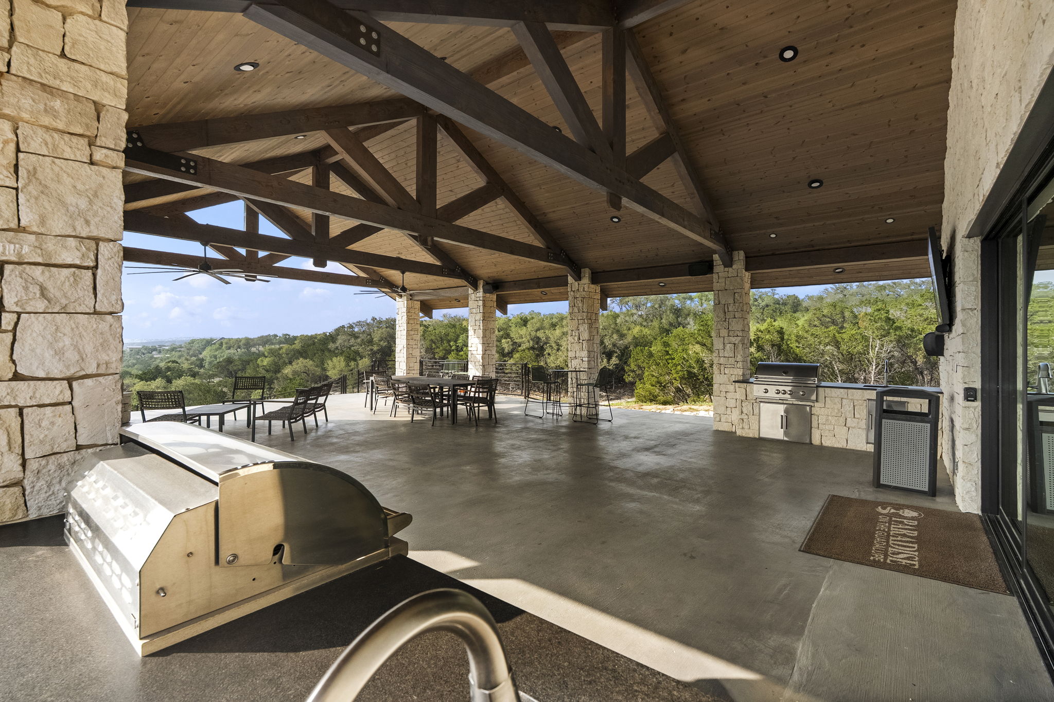  Luxury Gated One Story Hill Country Home with Abundant Views - 物件實景
