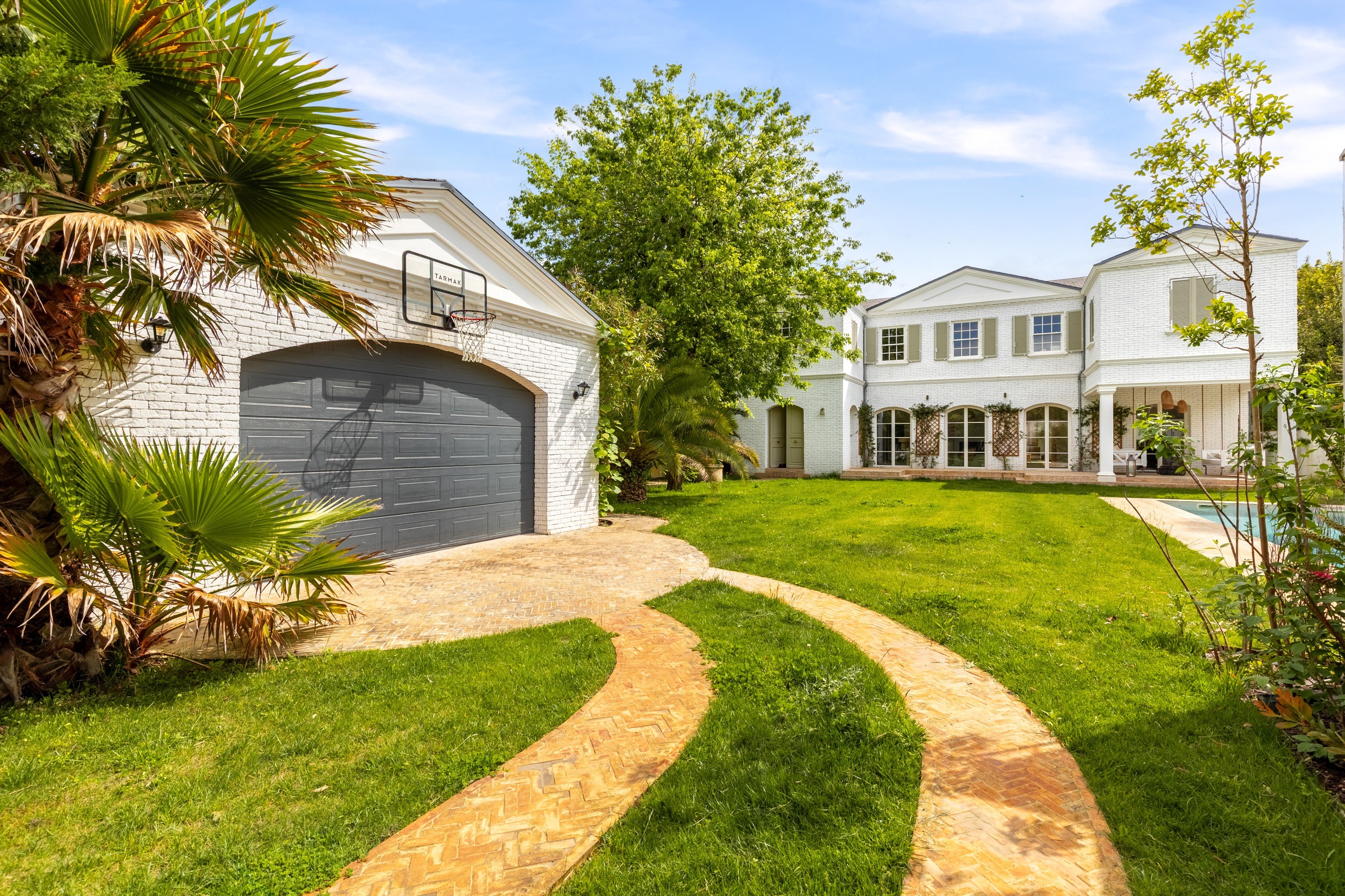  CAUDERAN CENTRE - LUXURY CONTEMPORARY PROPERTY, 1,000 M2 GARDEN, GARAGE, SWIMMI… - 物件實景