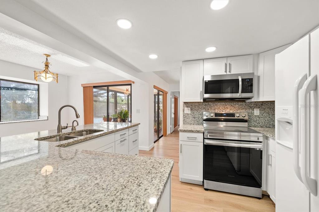 Seminole, Florida, 33777, United States, 3 Bedrooms Bedrooms, ,2 BathroomsBathrooms,Residential,For Sale,2001866