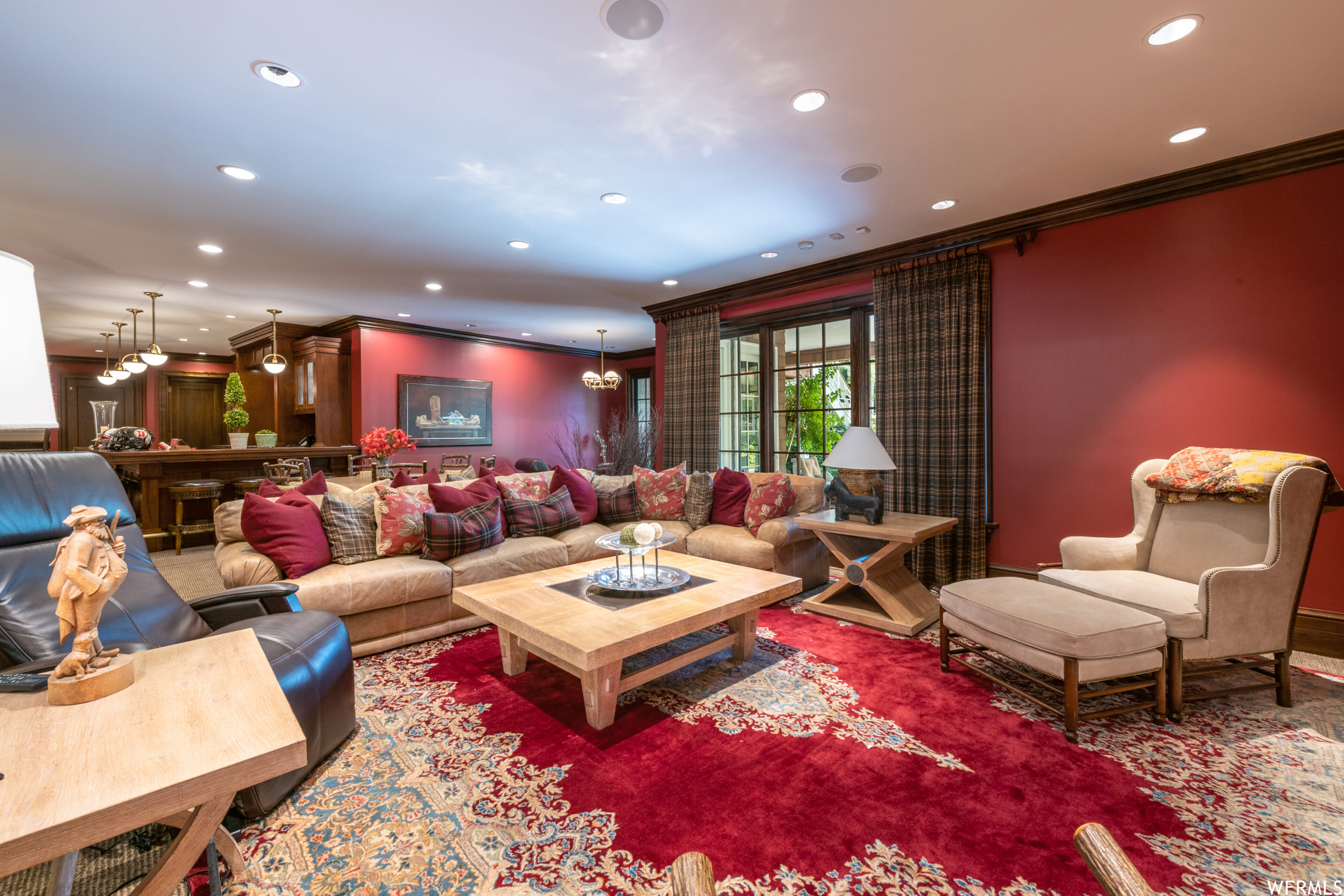 2304 S Oneida St, Salt Lake City, Utah, 84109, United States, 7 Bedrooms Bedrooms, ,6 BathroomsBathrooms,Residential,For Sale,2304 S Oneida St,1664070