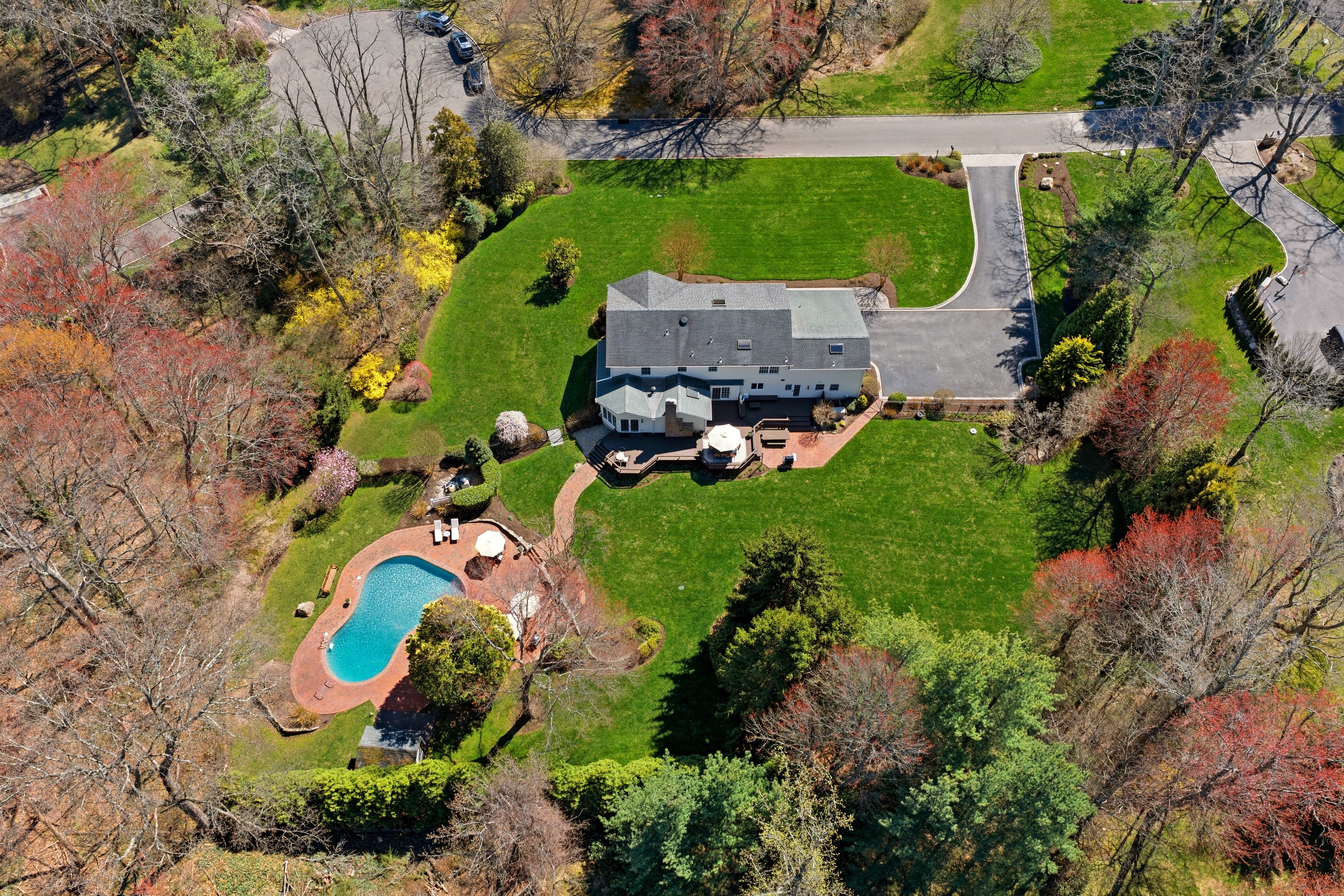  2 Cedarwood Court, Syosset, NY 11791 - 物件實景