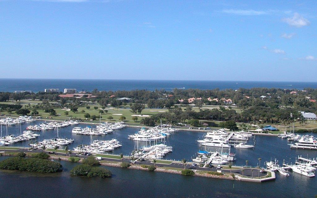 Longboat Key, Florida, 34228, United States, 3 Bedrooms Bedrooms, ,4 BathroomsBathrooms,Residential,For Sale,1962388