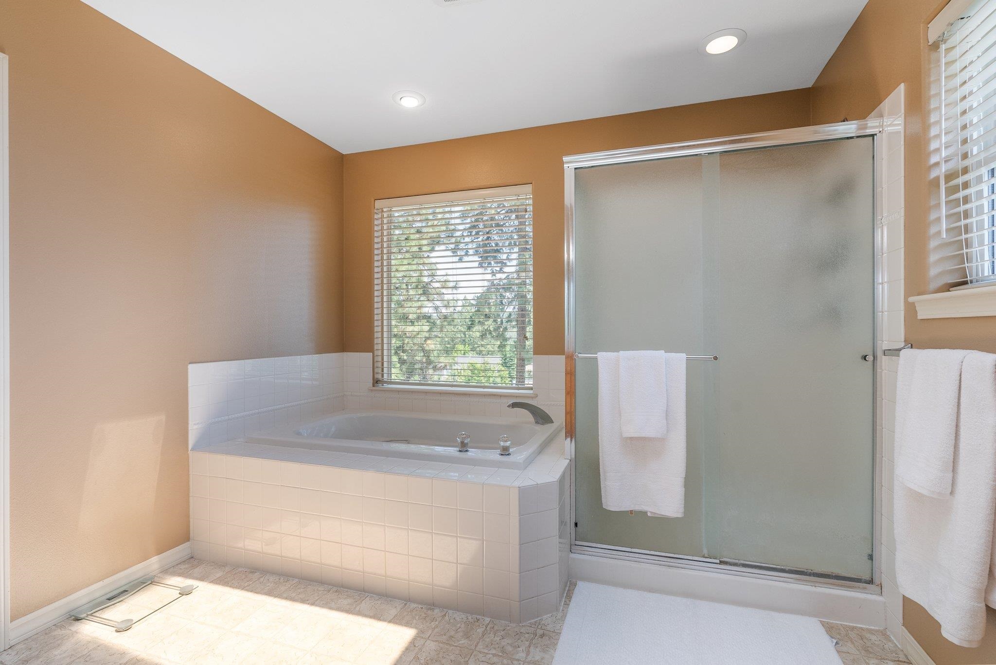 Spokane, Washington, 99224, United States, 5 Bedrooms Bedrooms, ,4 BathroomsBathrooms,Residential,For Sale,1977717