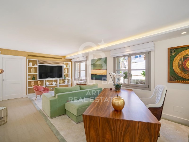 Marbella, Andalusia, ES, 6 Bedrooms Bedrooms, ,6 BathroomsBathrooms,Residential,For Sale,1939714