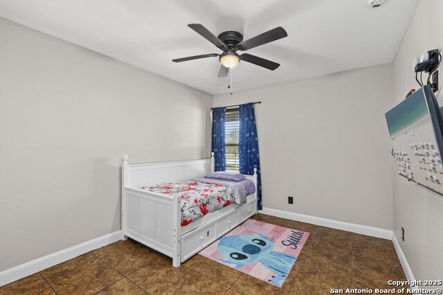 La Vernia, Texas, 78121, United States, 6 Bedrooms Bedrooms, ,4 BathroomsBathrooms,Residential,For Sale,1737147
