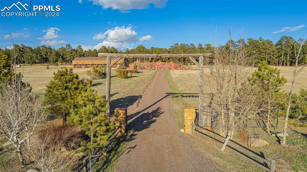 17675 Highway 83, Colorado Springs, Colorado, 80908, United States, 5 Bedrooms Bedrooms, ,3 BathroomsBathrooms,Residential,For Sale,17675 Highway 83,1624704