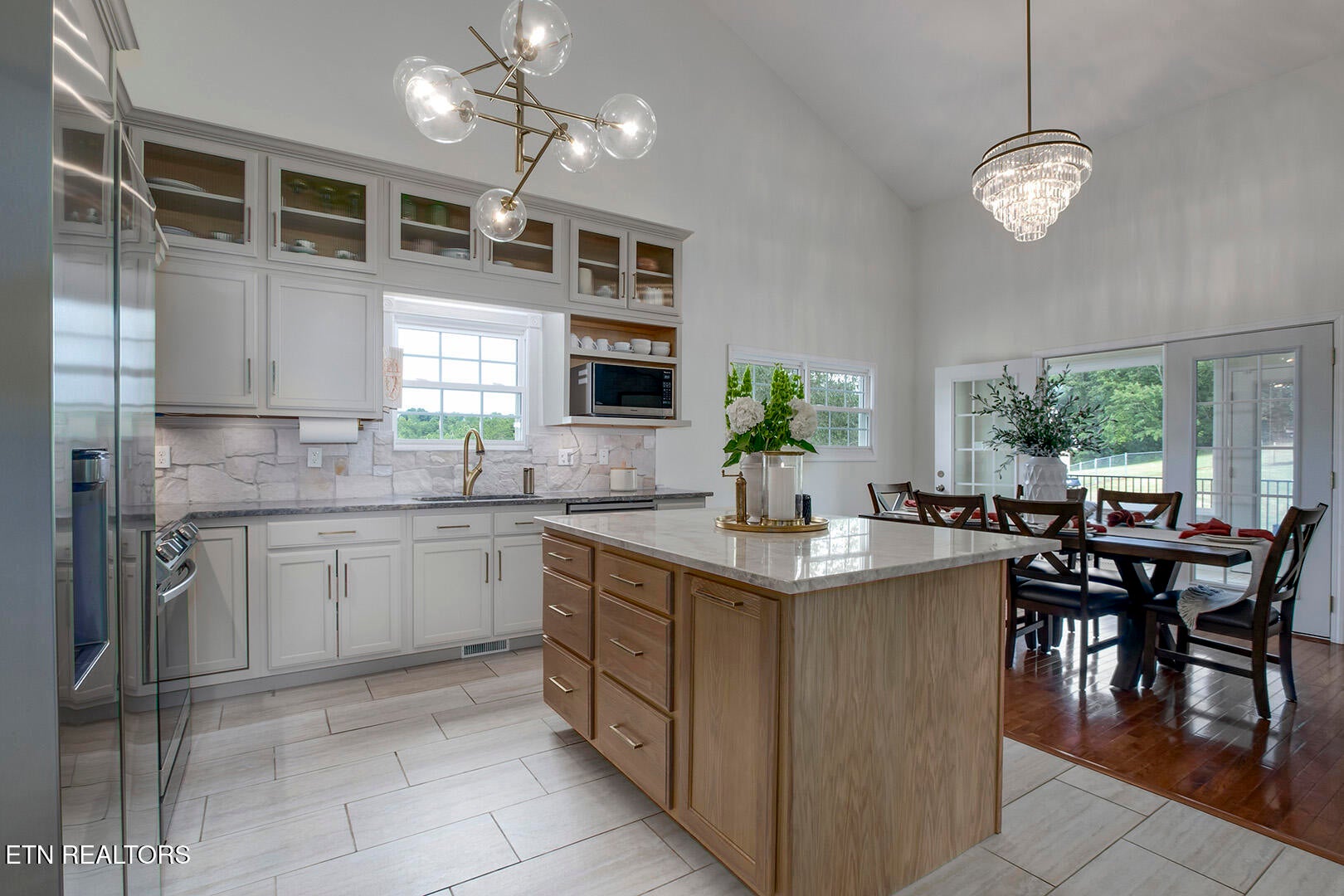 Harriman, Tennessee, 37748, United States, 3 Bedrooms Bedrooms, ,3 BathroomsBathrooms,Residential,For Sale,2011822