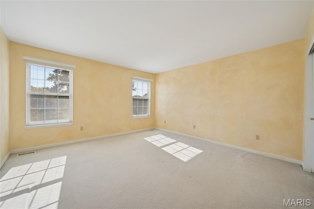 Ballwin, Missouri, 63021, United States, 4 Bedrooms Bedrooms, ,3 BathroomsBathrooms,Residential,For Sale,1989347