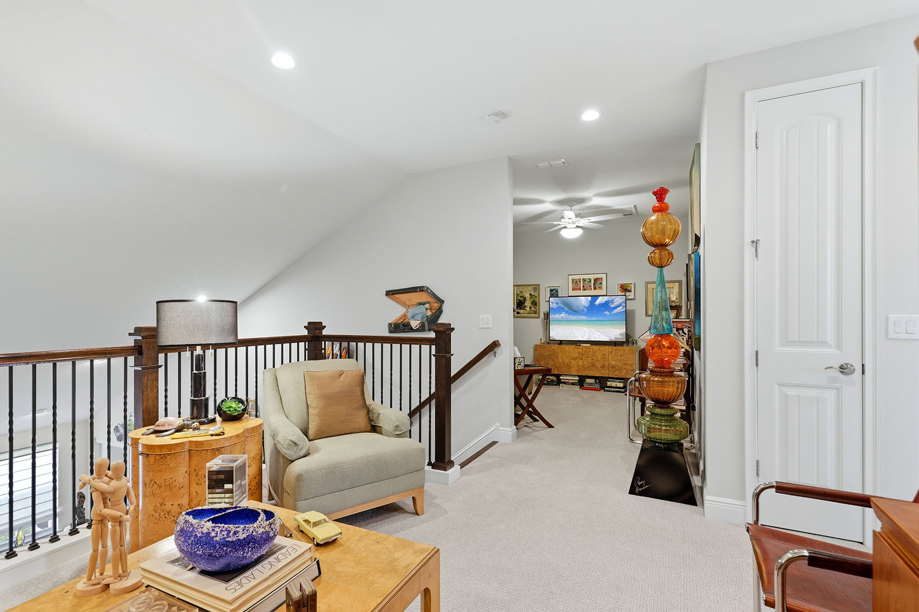  ENCLAVE/FRST LAKES - 物件實景