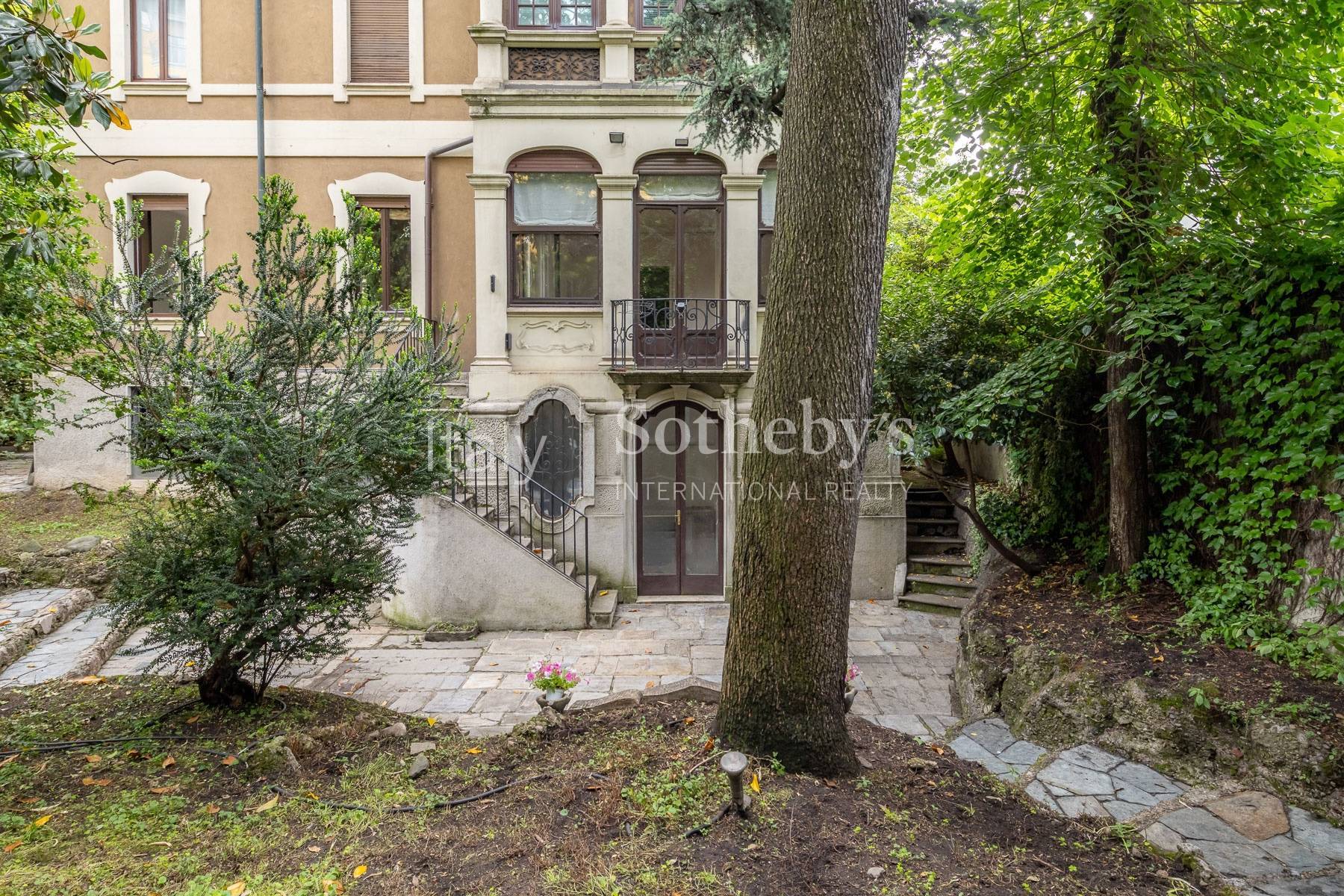  Beautiful apartment with garden in a period building - 物件實景