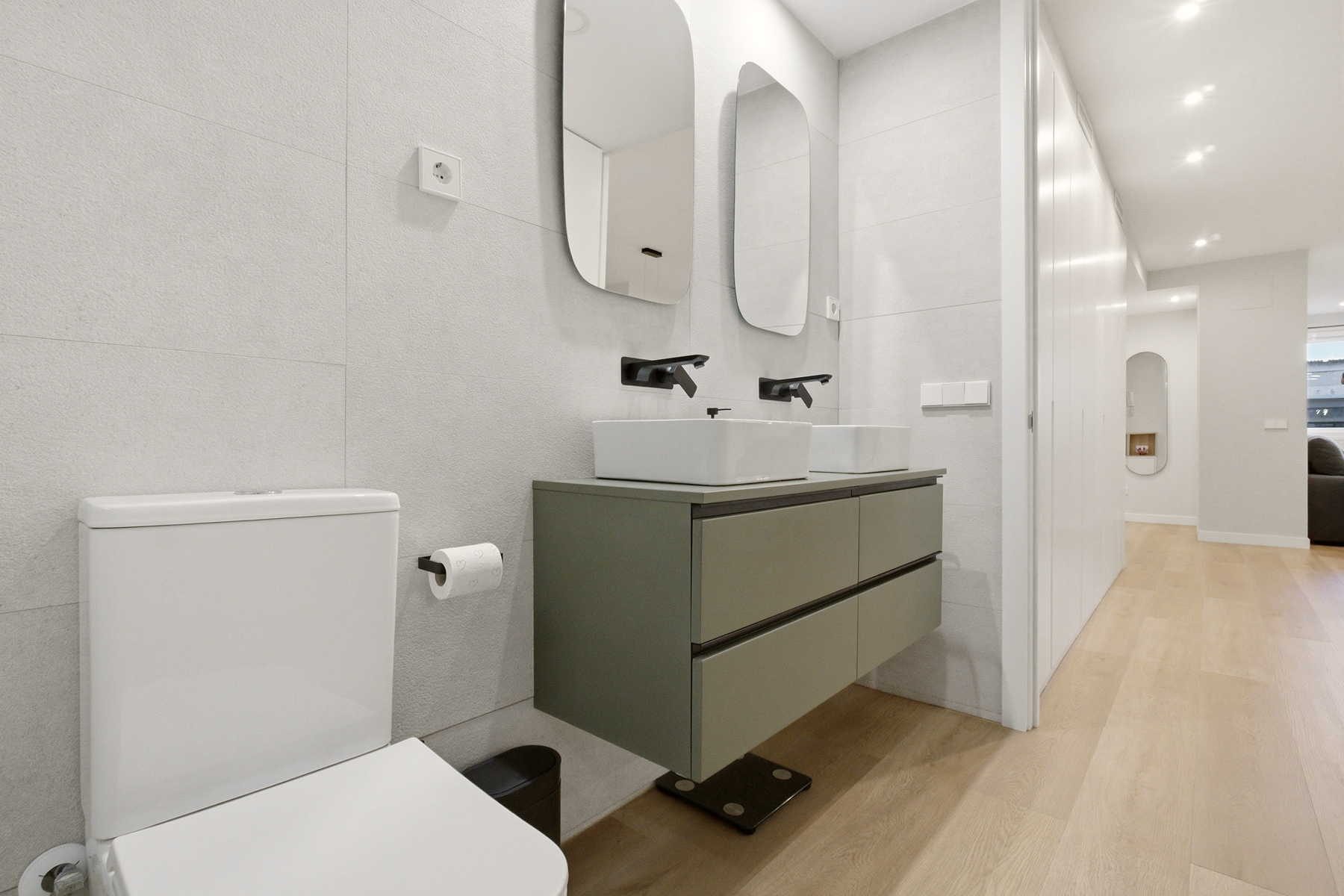  Modern flat with 2 bedrooms and Contemporary Design in City Center - 物件實景